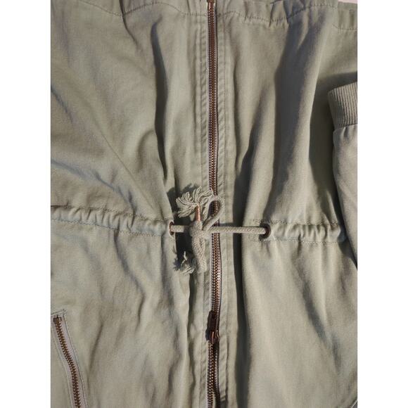 Cat & Jack Light Sage Green Zip Up Jacket Heart Cheetah Peace Girls Sz L (10-12) - Picture 5 of 7